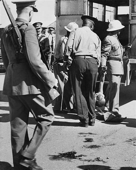 南非种族隔离时代白人警察如此屠杀黑人？惨烈血案让全世界愤怒_凤凰网历史_凤凰网
