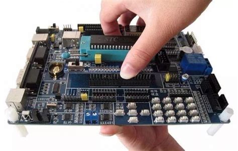 ATmega16(AVR)单片机开发板PCB及原理图 - AVR单片机