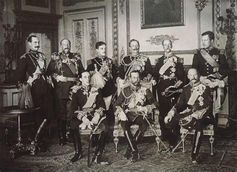 历史上的今天，1911年6月23日，乔治五世加冕为英国国王|阿尔伯特|威尔士|郡主_新浪新闻