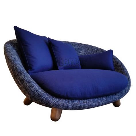 热卖现代艺术时尚爱心设计师造型玻璃钢椅米兰创意扶手懒人沙发椅