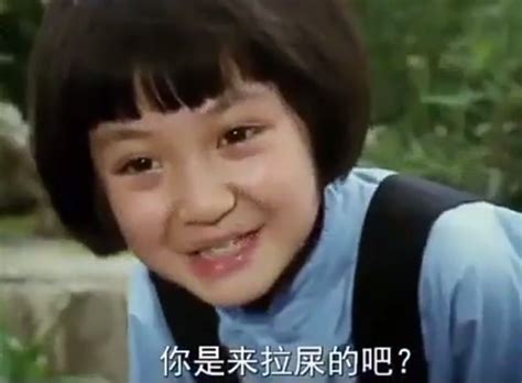 2008年，那个唱了《北京欢迎你》第一句的9岁女孩，如今怎样了？