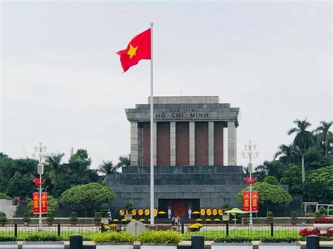 1945年胡志明上位后，为何宣布在越南废除汉字?_【快资讯】