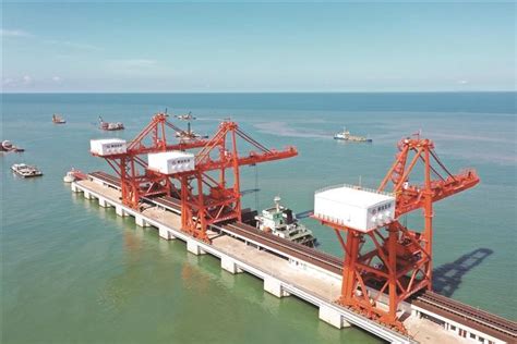 防城港渔澫港区货物吞吐量突破1亿吨-港口网