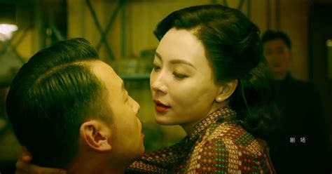 《爱的二八定律》拍摄花絮：杨幂许凯厨房吻，笑不活了！_腾讯视频