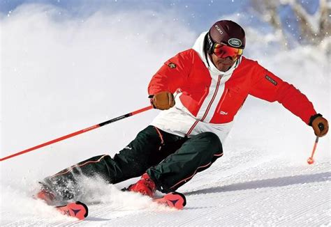 滑雪比赛的专业术语 滑雪课堂:高山滑雪中的常见术语解析_第二人生