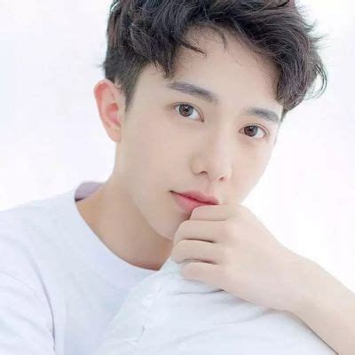 非主流男生清纯头像