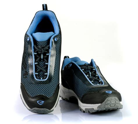 跨境男鞋2020新款户外登山鞋男大码徒步旅游鞋越野加绒休闲运动鞋-阿里巴巴