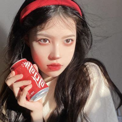 女生头像温柔真人照片