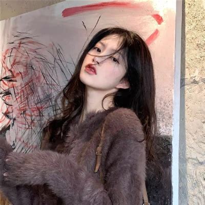 女生头像元气温柔