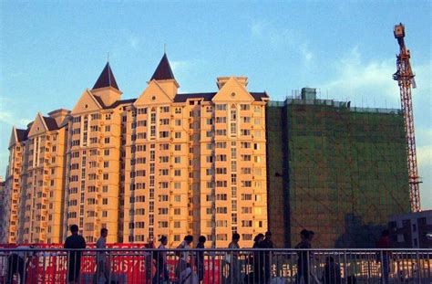 真相！总价700-800万能买到上海什么样的房子？ 按常理来说，总价700-800万买房已经是一笔不小的数目了，按照这一价格来买房也应该能买到差不多的房子，再或者说所选余地... - 雪球