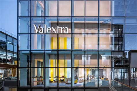 Valextra 北京三里屯太古里旗舰店开幕 携手著名设计师 Martino Gamper 缔造创意美学空间