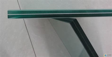 四川夹胶AR玻璃（低反射玻璃）定制鑫佰川案例展示-[大硅特玻科技]