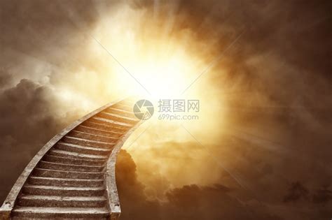 通往天堂的阶梯高清图片下载-正版图片502645845-摄图网