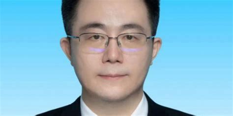 独家：原中国联通集团市场部总经理韦秀长升副部级干部 调离已五年_手机新浪网