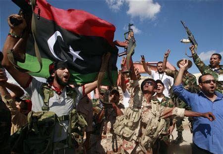 利比亚执政当局武装攻陷卡扎菲老家苏尔特_新闻中心_新浪网