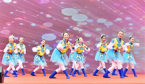 儿童话剧《三只小猪》在安阳市汤阴县首演 - 儿童剧剧场演出 - 北京北艺儿童剧团 - 创造一段亲子时光