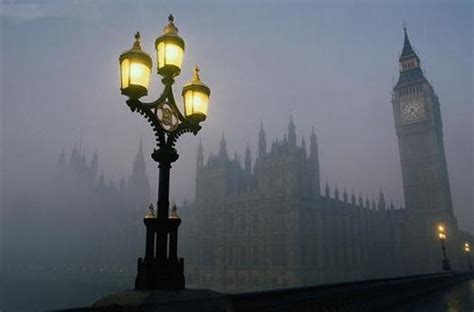 伦敦新年烟花回归 圣诞点灯也要来了_房产资讯_房天下