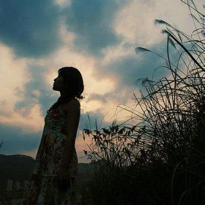 渐行渐远动漫图片