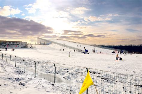 邯郸唯一大型滑雪场赵王欢乐谷滑雪场门票价格 - 马蜂窝