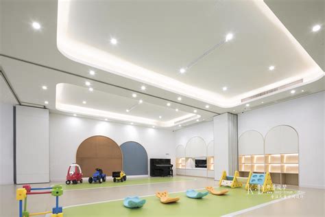 托育中心设计案例-充满童趣纯真的托育中心装修效果图_迪莫设计-站酷ZCOOL