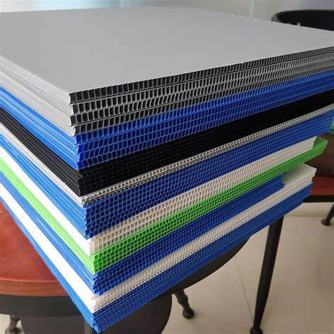 PP中空新型建筑塑料模板 915*1830mm 中空塑料建筑模板生产线