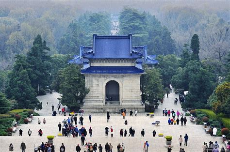 贵州必去十大景点，贵州景区排名前十名