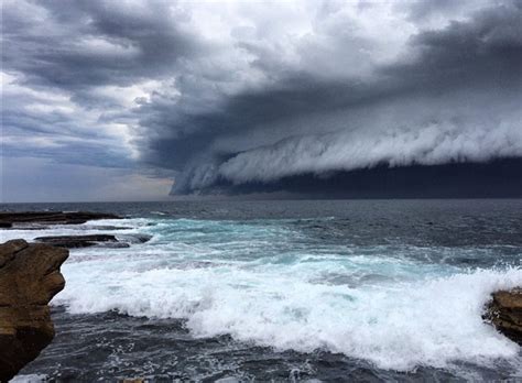 美国摄影师追赶风暴 拍摄恶劣天气下的自然奇观(组图)_新闻中心_新浪网