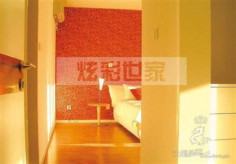 墙的共生艺术-江苏标榜装饰新材料股份有限公司-旗下品牌：华西村|“i•Bond”|“美丽板”|“倍丽得”|“纳声”|“不器”