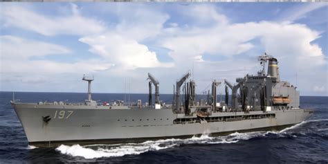 美军舰再过台湾海峡 国防部霸气回应：尽在掌握_凤凰网视频_凤凰网