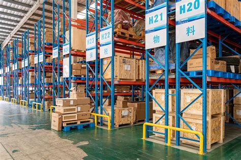 2021年全国纸箱产量3444万吨，粤、浙、川产量位居前三