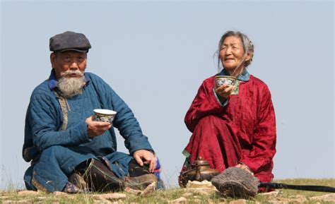 电视剧《在草原上》今晚登陆内蒙古汉语卫视黄金档_生活