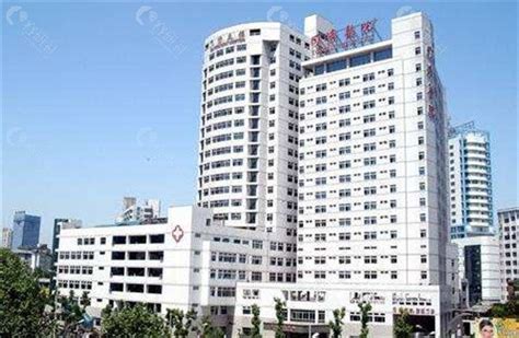 武汉同济医院网上预约挂号开通,曝光医生名单+隆鼻胸价格,其他对比照-8682整形网