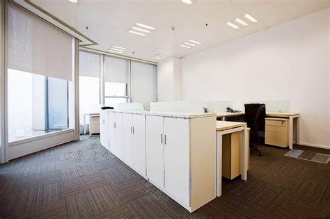 100平方小型办公室装修设计案例效果图？ - 知乎