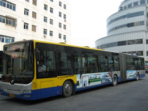 北京公交车身广告--户外频道--中国广告网
