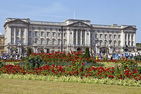 讲真，去英国旅游您可以在与王室没有关系的情况下，参观这些宫殿