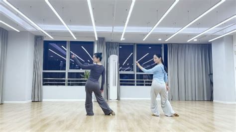 交响芭蕾《世纪》用音乐与舞蹈呈现中华经典神话_凤凰网视频_凤凰网