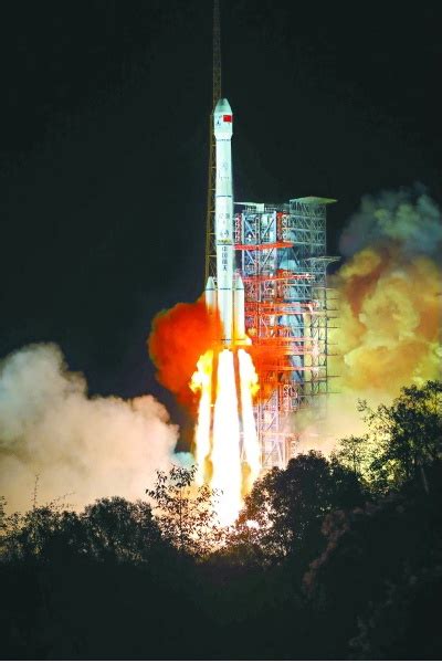 石狮日报数字报-嫦娥三号奔月之旅
