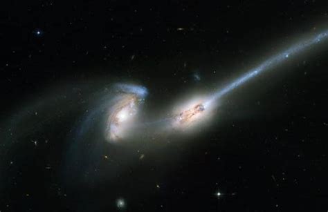 仙女座星系－银河系的碰撞 - 快懂百科
