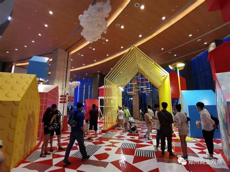 东风路正弘城：从商业孤岛到城市会客厅的五年蜕变/2025年  第4张