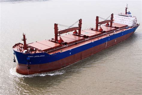 364,000dwt，35岁！曾经的世界最大散货船被送拆 - 航运市场 - 新闻中心 - 森海海事服务