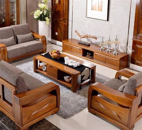 客厅摆实木沙发，真的很美|实木家具资讯|光明家具竭诚为您服务