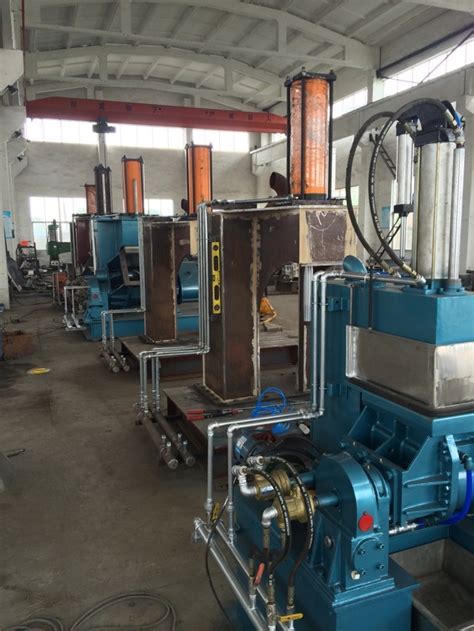 江苏省橡胶机械设备生产企业-泰兴市瑞兴橡塑机械有限公司 - 关于我们 - 企业简介