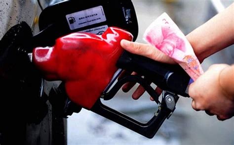 周五国内油价将迎年内第七次上调 92号汽油每升约涨0.15元-第一黄金网