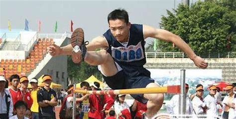 名记批中国女子跳高水平已低到发指：全锦赛女子冠军仅有1米80