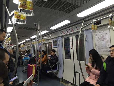 广州地铁去年运客23.58亿人次
