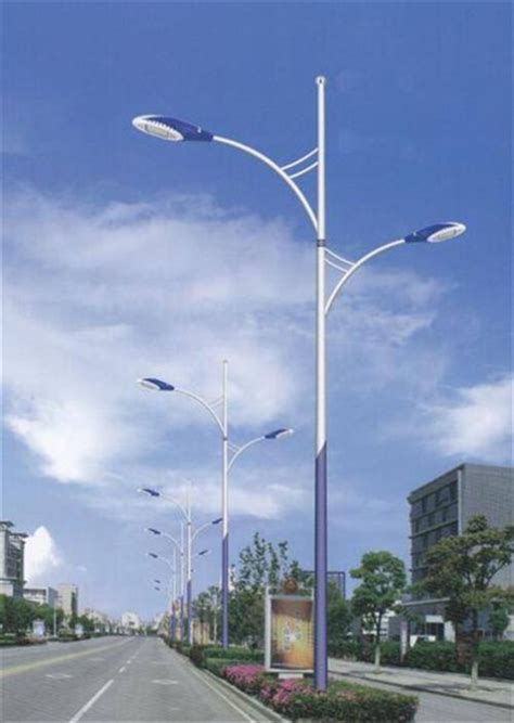 太阳能路灯 - 高杆路灯 - LED庭院景观灯厂家价格 - 东莞海光照明官网