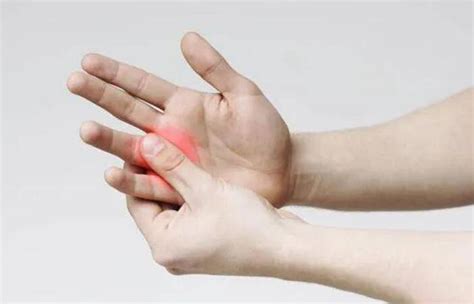 北京崇文门中医医院：手指经常莫名疼痛，或是这4个原因引起的，要及时检查_关节炎_部位_患者