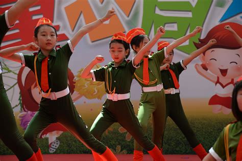 200幼儿喜过“红色”六一儿童节 - 贵州 - 黔东南信息港