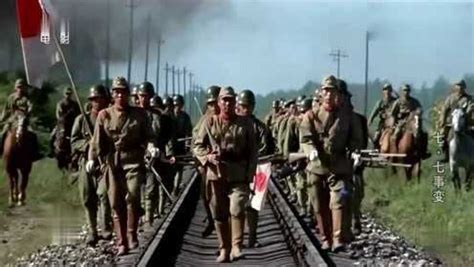 七七事变：日军大部队来到卢沟桥，不料国军已摆好阵势，直接开打_腾讯视频
