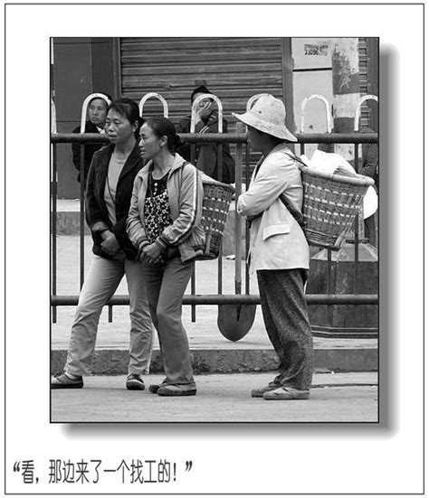 90年代广东打工妹的真实生活，晒衣场面壮观，内衣经常被偷